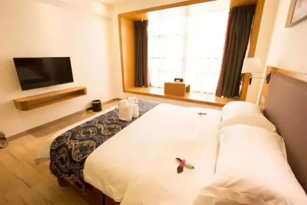 八月巽寮湾双月湾海滨度假直通车，天天出发！暑假带你去滨海旅行，畅游中国“马尔代夫”！