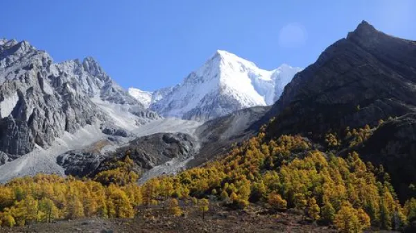 亚丁 五星酒店 网红景点打卡 稻城亚丁+木雅圣地7日游