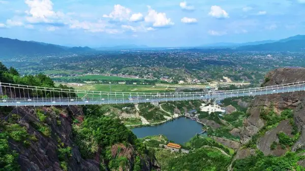 牛寨玻璃桥专桥一日游，挑战极限！

