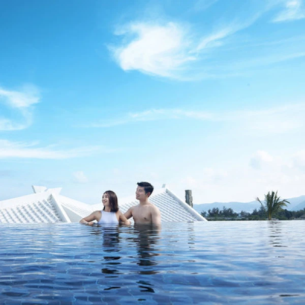 【双11】海南三亚旅游5天4晚连住别墅酒店亲子自由行可升级康莱德