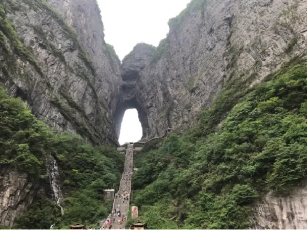 长沙+张家界+大峡谷+武陵源+天门山3日2晚跟团游