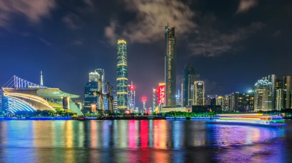 广州+长隆5日自由行(4钻)·『热门产品』|2晚广州长隆酒店+2晚市区酒店|·食在广州玩在长隆/尝虾饺肠粉菠萝包/长隆野生动物世界