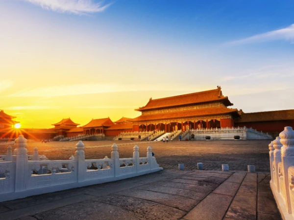 华东-上海-乌镇-苏州留园-杭州火车5日游