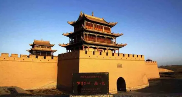 大漠雄关、佛教艺术、雅丹地质公园 深度游