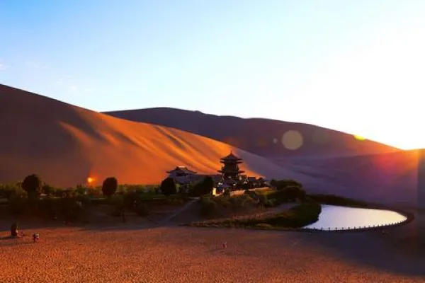 新疆旅游 喀纳斯+禾木+五彩滩+世界魔鬼城拼车5日游