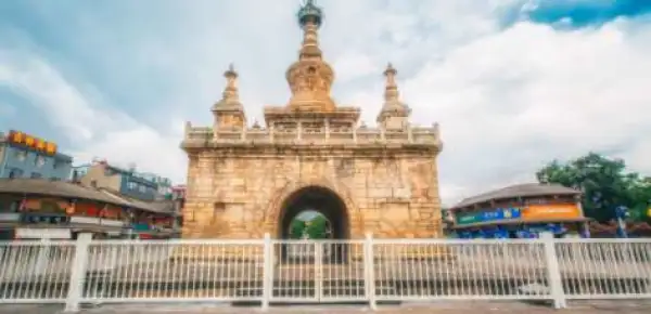 昆明+大理+丽江7日自由行·『彩云之南初体验』指定酒店可立减200元/单丨2晚昆明+2晚大理+2晚丽江