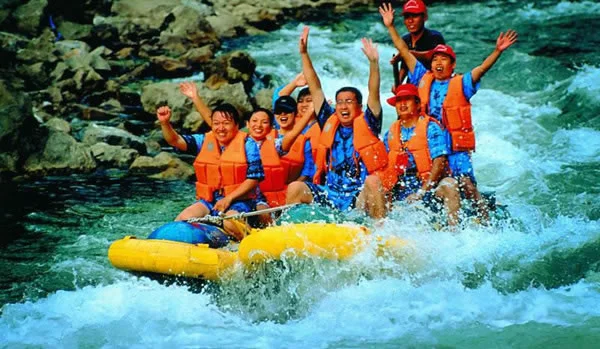 长沙晚上发团-5：张家界、天子山、袁家界、天门山（天门洞）、玻璃栈道三晚三日游