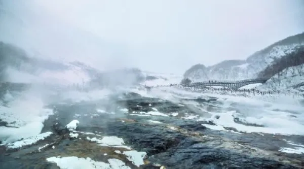 长春+长白山+镜泊湖风景区6日5晚私家团