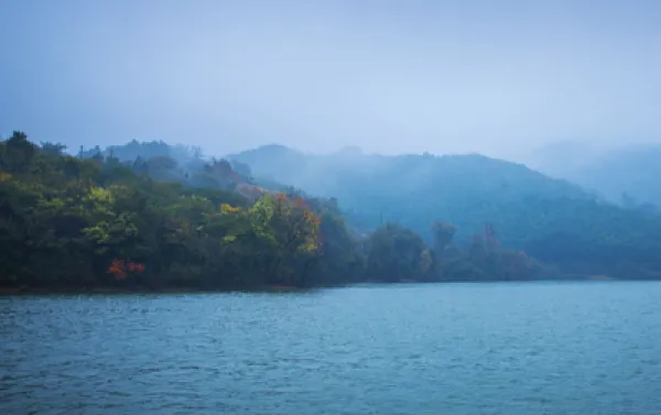 自由行】溧阳天目湖御湖半岛温泉度假酒店自驾2日游-浪漫牛排，激情漂流多种套餐可选 