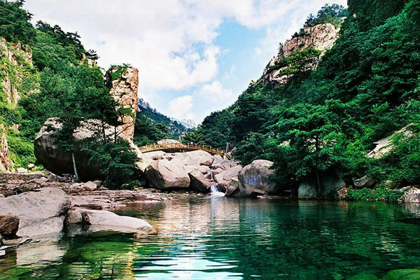 青岛+崂山+海阳+威海+烟台+蓬莱双飞5日跟团游