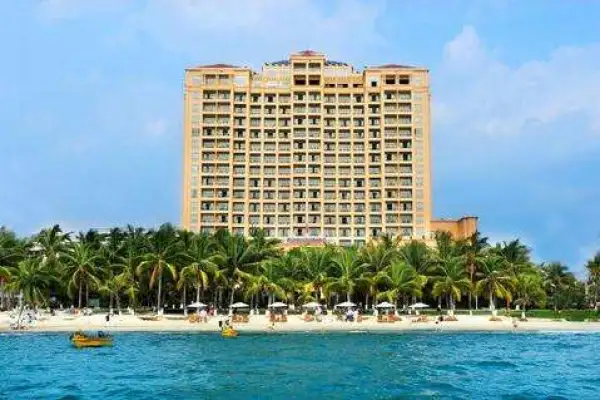 三亚胜意大酒店-180度豪华无敌海景房4晚连住双飞5日4晚自由行
近市区、三亚湾椰梦长廊、出行、购物、交通便利