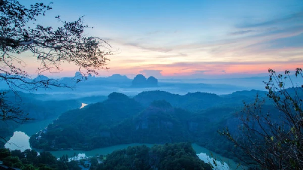 郴州莽山国家森林公园一日游