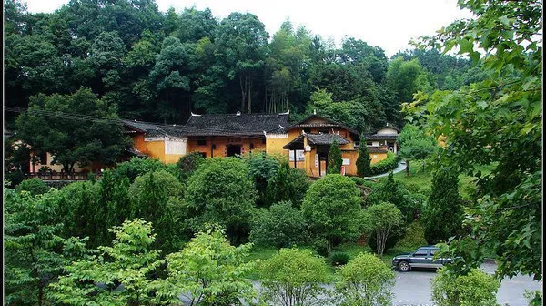 长沙+大围山国家森林公园2日1晚小型团