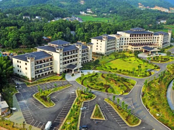 宁乡2-3日自由行·【酒店套餐】宁乡灰汤紫龙湾温泉度假区酒店1-2晚+双早+双人温泉 可看炭河千古情(含宋城炭河古城)•【被誉潇湘第一泉】
