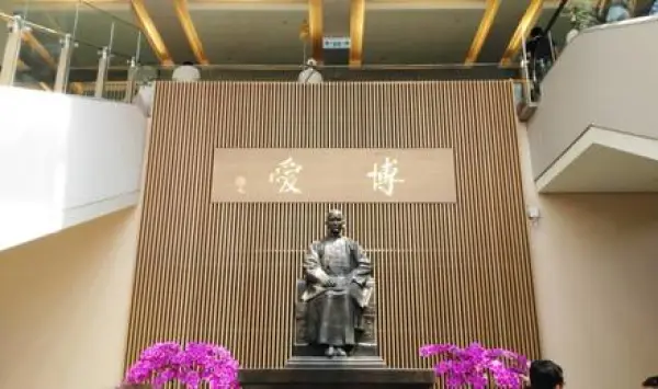 台北九份淡水花莲垦丁8日文艺之旅（拍浪漫台剧同款剧照+出海观豚赏鲸鲨+搭乘平溪线小火车+猫村撸个猫）