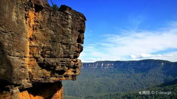 南半球绝美大洋路+洛恩小镇+阿波罗湾+十二门徒+洛克阿德大峡谷一日游