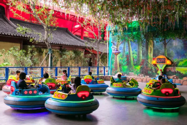 牛亲子-张家界-天门山-凤凰古城双飞5日游20人团/双古镇,赠458元千古情/湘西老腔Show