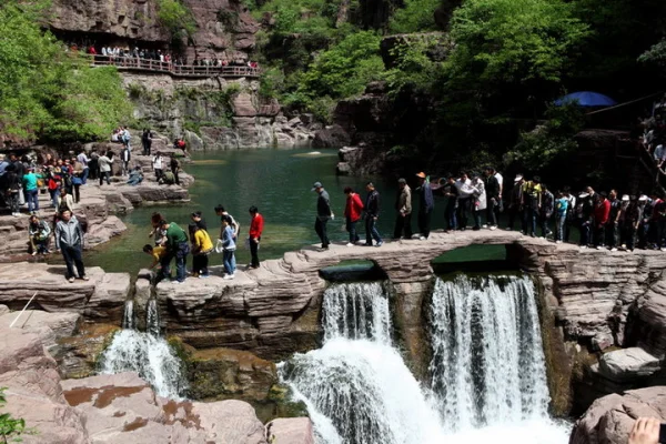 河南-云台山-龙门-少林寺-开封双高4日游