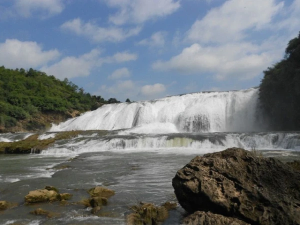 贵州黄果树-西江-荔波-梵净山-镇远双飞6日游