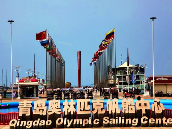 青岛市内+黄岛金沙滩火车3日游