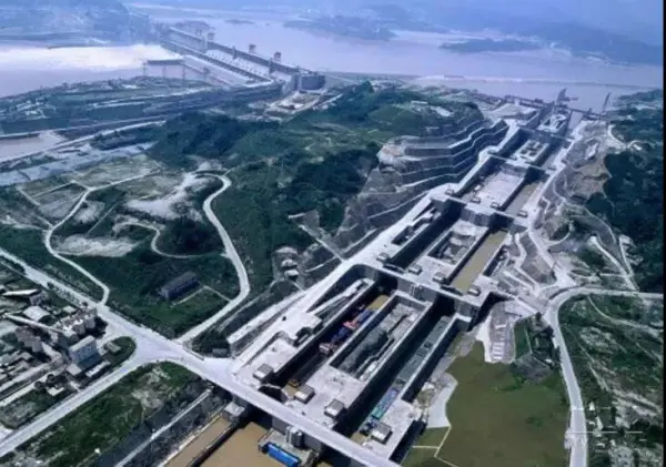 【¥399原味宜昌品三峡】三峡人家、三峡大瀑布、三峡大坝、屈原故里、交运豪华游轮船过葛洲坝汽车三日游