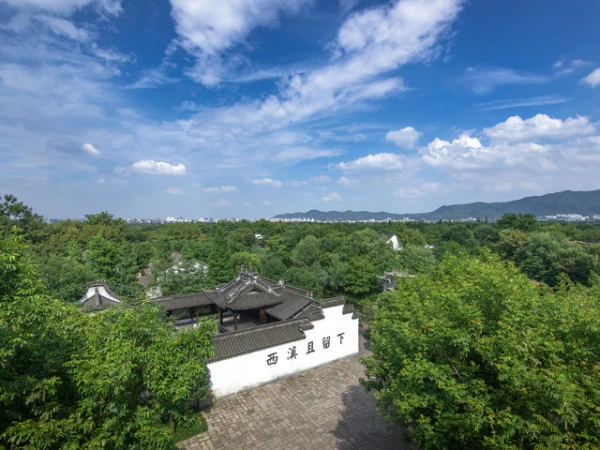 杭州-乌镇-西塘-横店影视城火车4日游