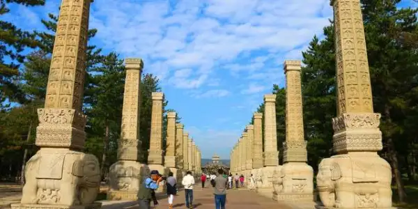 北岳恒山+悬空寺+云冈石窟包车1日游 （专车上门接送+可定制包车路线+纯玩无购物+含车费司机一价全包）