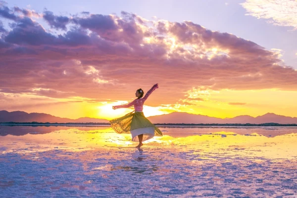 【自由行】机票+青甘大环线8天7天自由行！独立用车+舒适酒店；