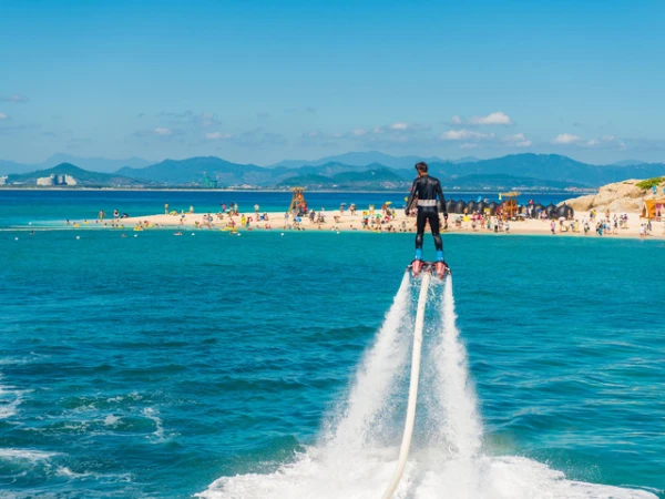 海南三亚双飞5日半自助游