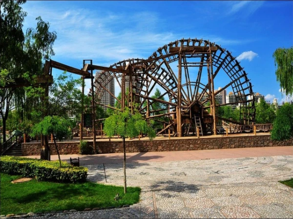 青海湖+茶卡盐湖+张掖+嘉峪关+莫高窟+青海雅丹双飞8日游