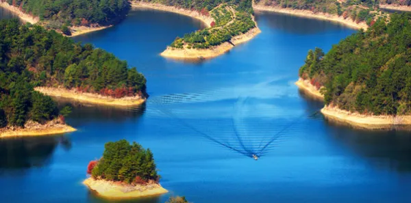 上海+杭州+千岛湖+乌镇5日4晚跟团游纯玩