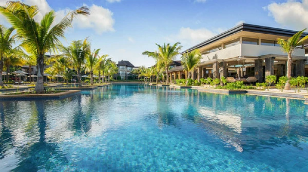 <毛里求斯5晚8日自由行>千人热卖款，全国出发/航班可选，热销酒店任选，艾美/洲际/长滩/美岸/鹿饮泉，当地玩乐随意搭
